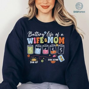 Battery Life Of A Wife & Mom Shirt, Trendy Retro Mom Shirt, Mothers Day Shirt, Exhausted Mom Shirt, Sarcastic Mom Shirt, Vintage Mama Shirt